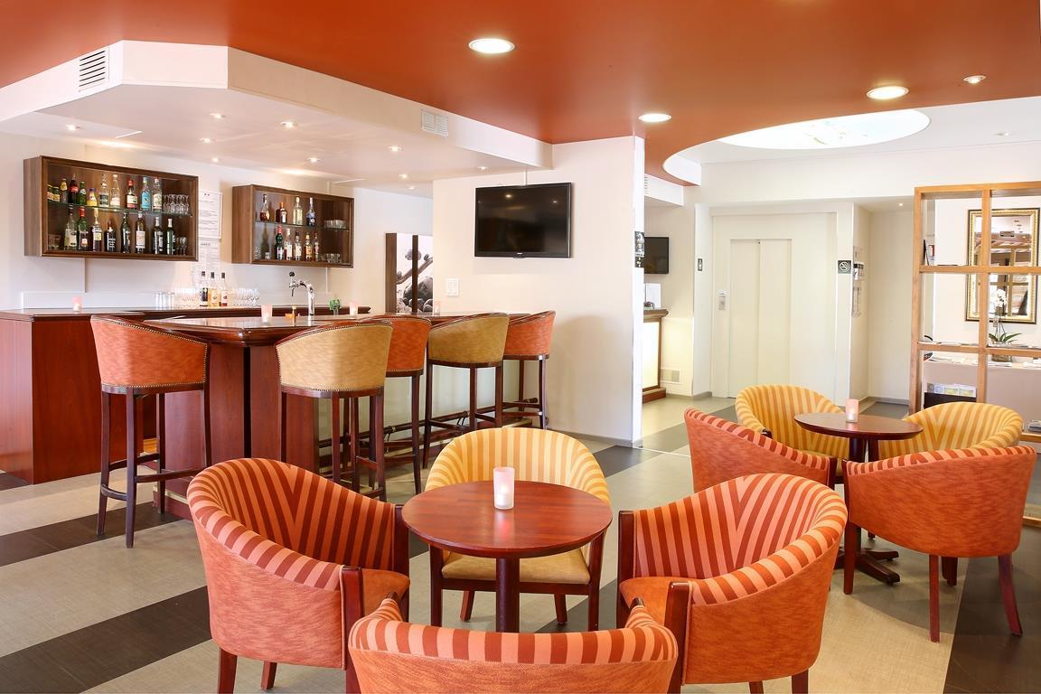 Best Western Auray Le Loch Экстерьер фото